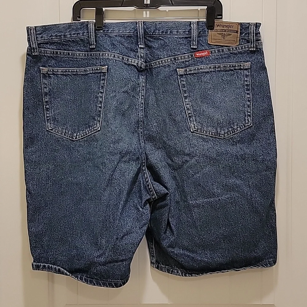 Wrangler Blue Jean Shorts Classic Style Size 44 - Picture 4 of 8